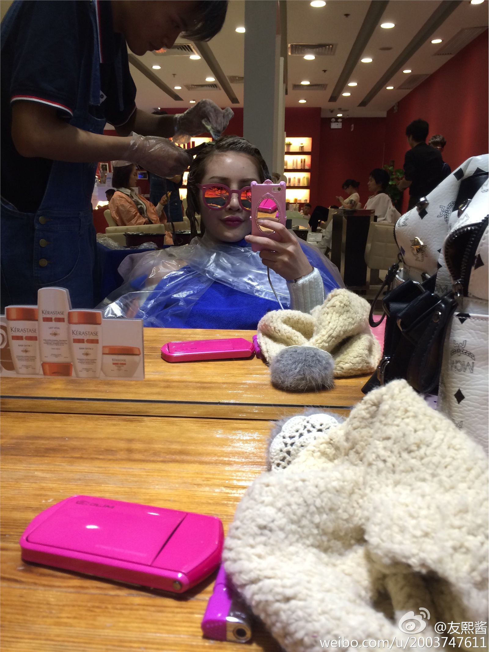 G罩美胸 火爆的辣子 友熙酱 微博自拍破解私密图片 1